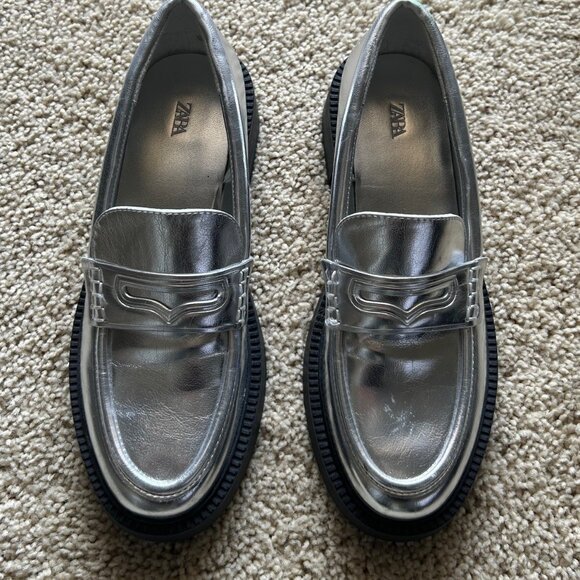 ZARA Metallic Silver Lug Sole Loafers - Picture 6 of 11